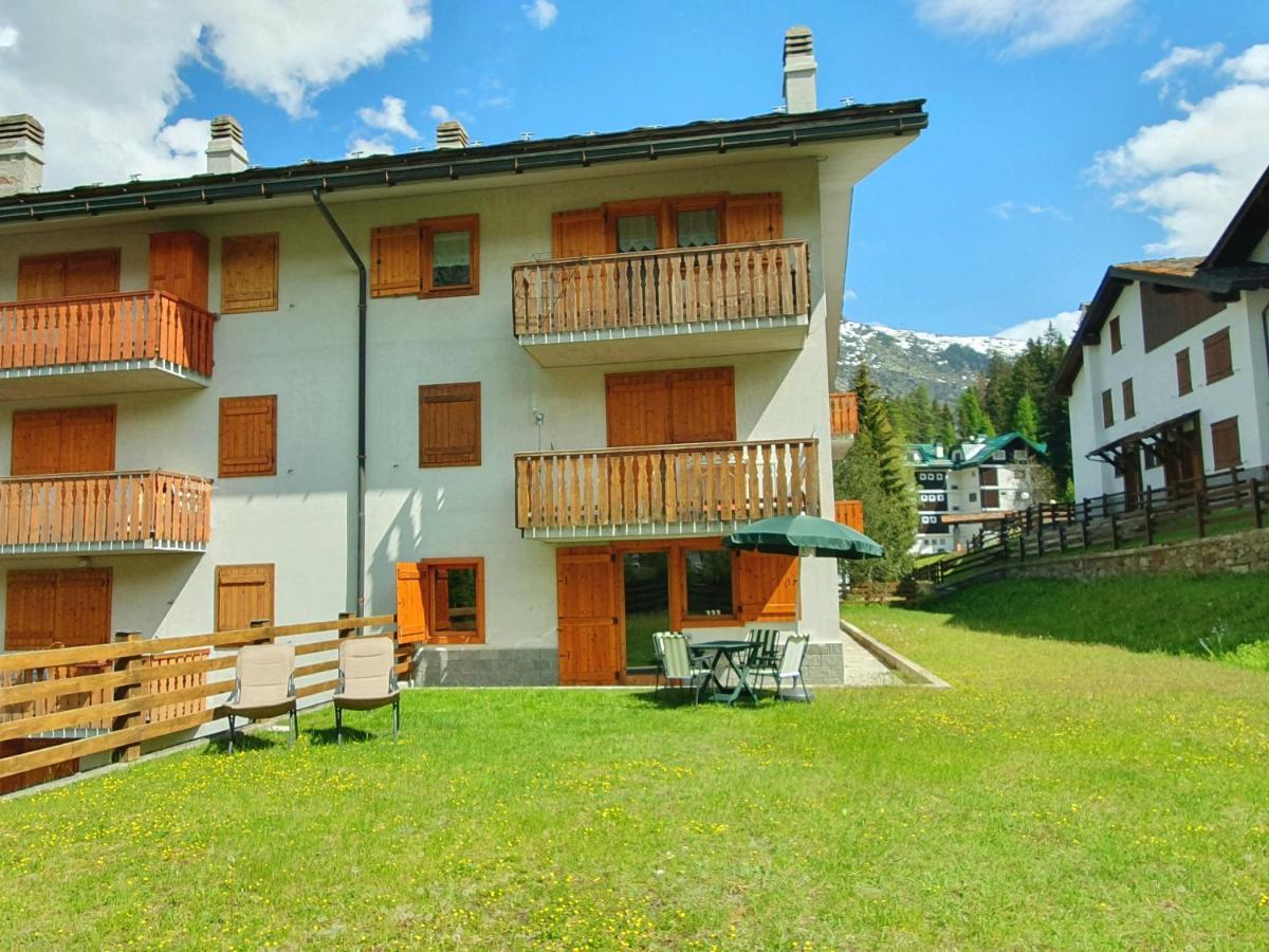 La Casa Di Matilde - Trilocale Vicinissimo Alle Piste Da Sci Ла Туил Екстериор снимка