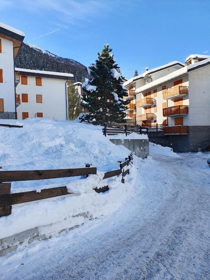 La Casa Di Matilde - Trilocale Vicinissimo Alle Piste Da Sci Ла Туил Екстериор снимка